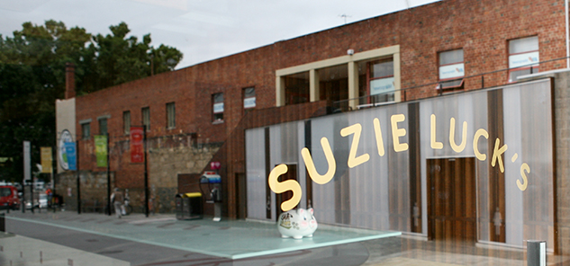 Suzie Luck's Brand Identity
